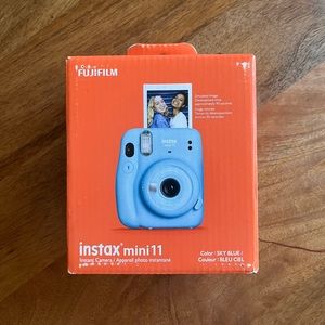 Fujifilm instax mini 11 in Sky Blue